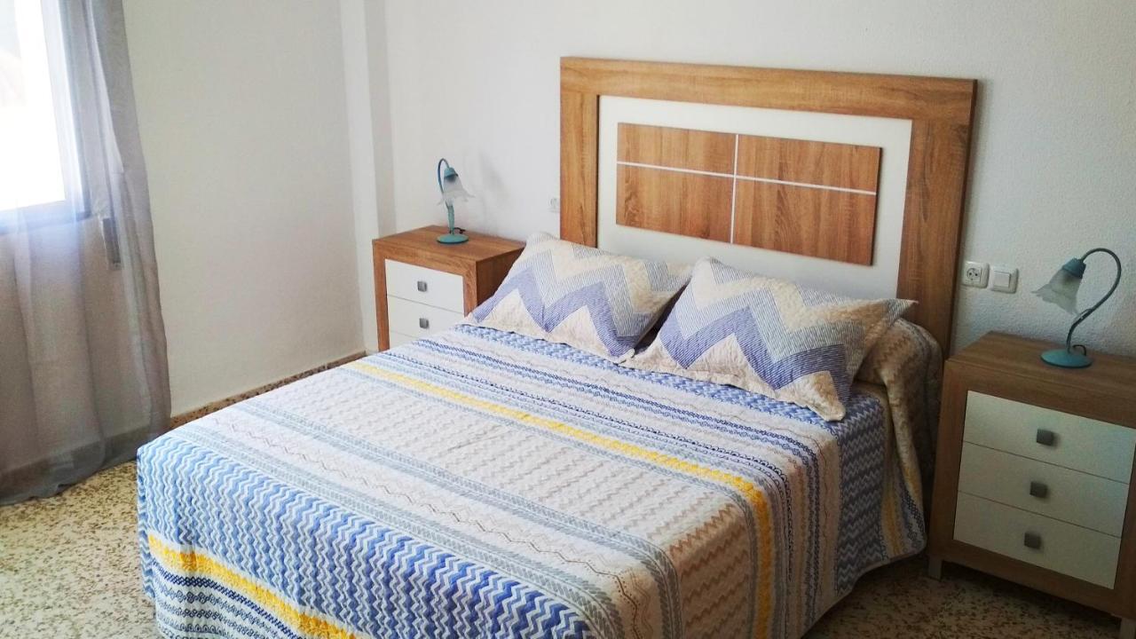 Apartamento Villa De Rota - Vista Mar, 135M2, Terraza, Sat Tv Y Mas ภายนอก รูปภาพ